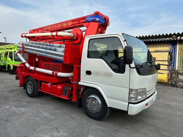 画像：極東開発工業　コンクリートポンプ車　PH45-14A