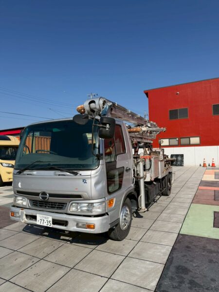 画像：極東開発工業 コンクリ―トポンプ車 PY75A-19A